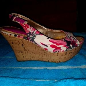 Women's wedge sandals